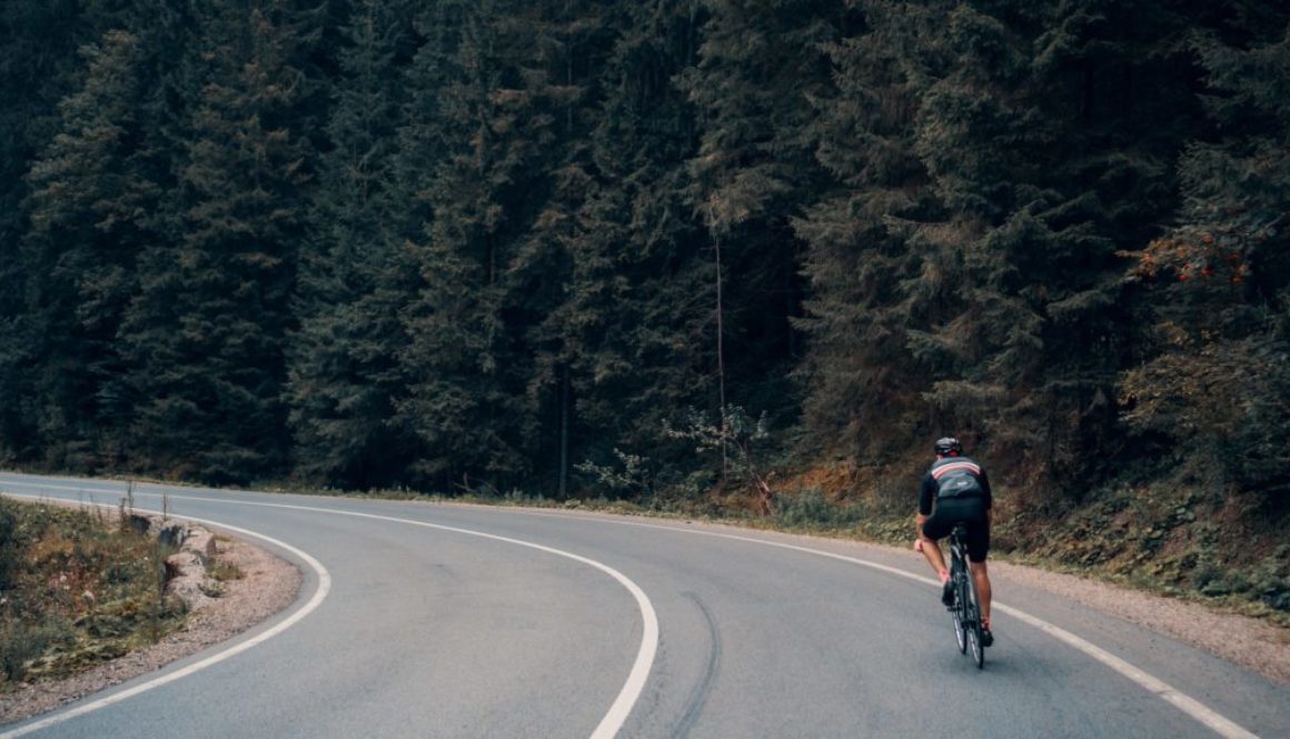 Cyclist Safety and Canadian Road Laws: Rights and Responsibilities